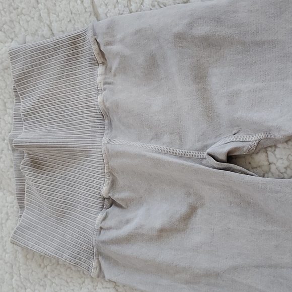 27. Free People Good Karma Leggings Ice Grey - Picture 4 of 13